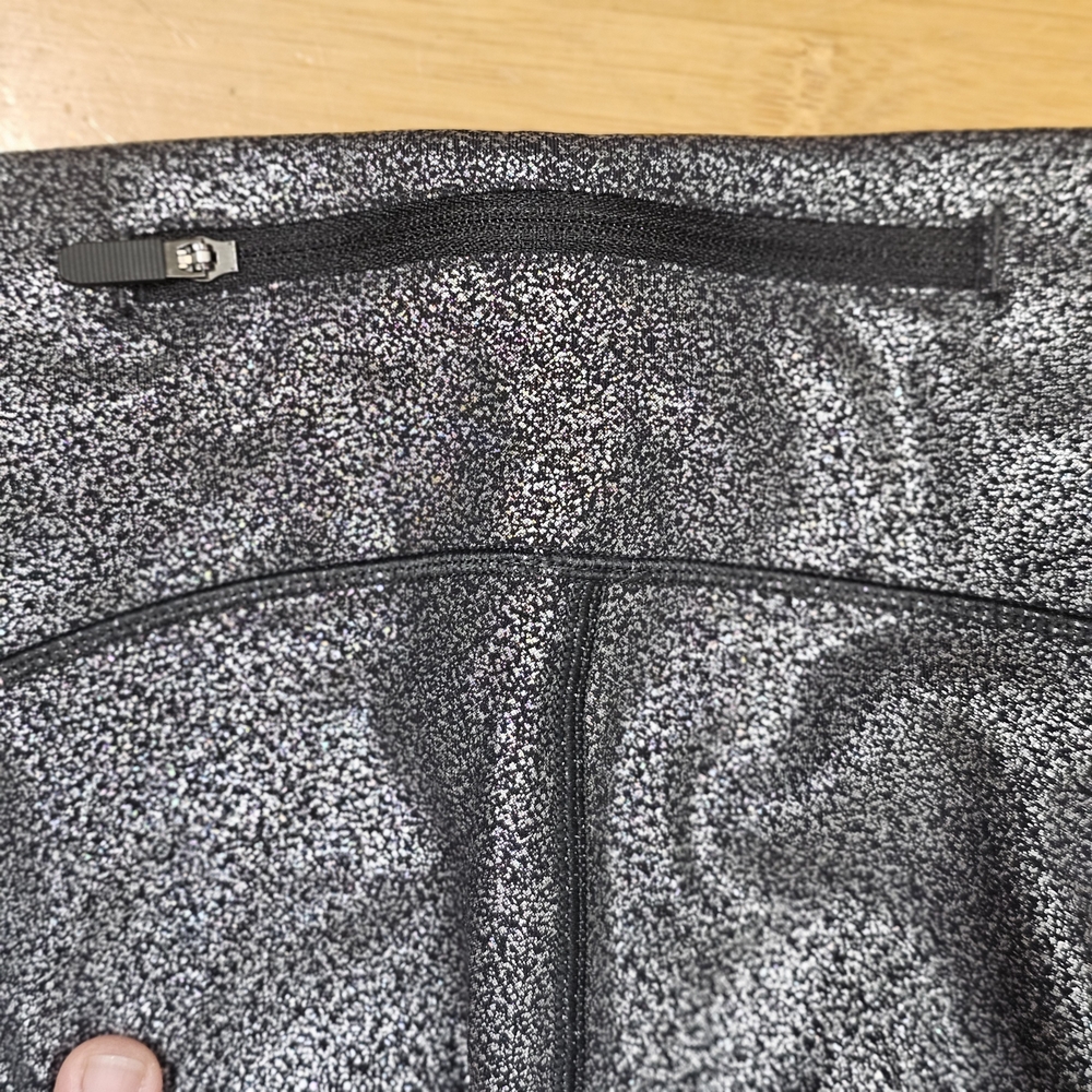 Lululemon Athletica Black and White Speckled Leggings - Picture 7 of 7